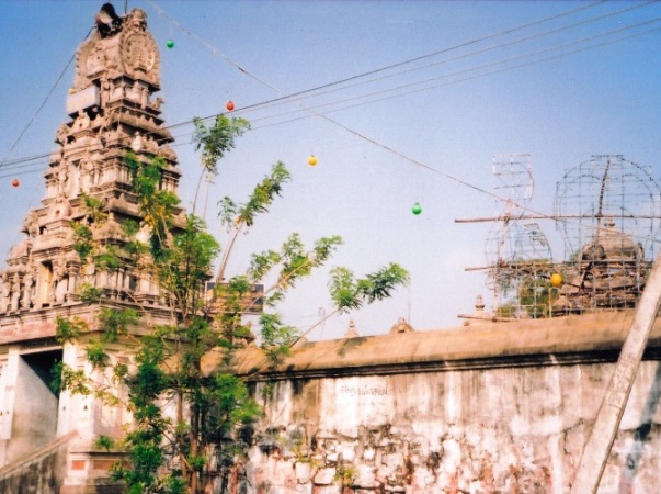 Onakanthan Thali Gopuram